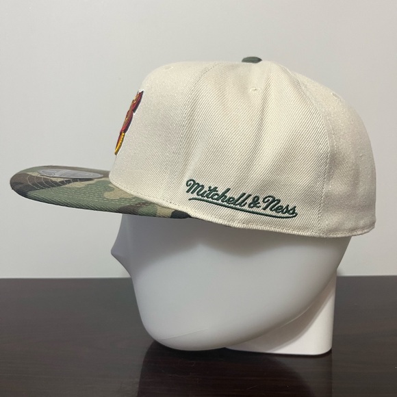 Seattle Supersonics 40th Anniversary Hat Cap Fitted 7-1/4 Mitchell Ness Dynasty - Picture 4 of 4
